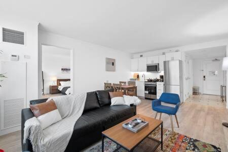 2Br 3Ba Ocean Front Condo On The Boardwalk Cozysuites Atlantic City Exteriör bild