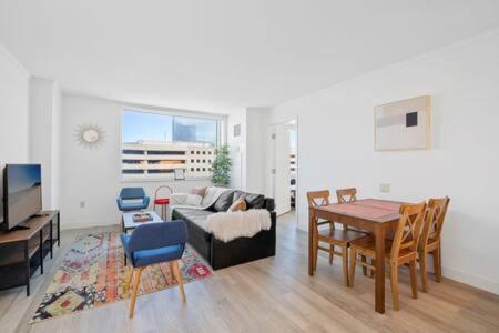 2Br 3Ba Ocean Front Condo On The Boardwalk Cozysuites Atlantic City Exteriör bild
